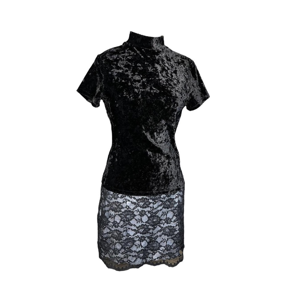 Y2K Velvet Baby Tee Top in Black Size Medium